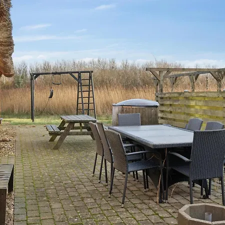 2025 Сasa de vacaciones